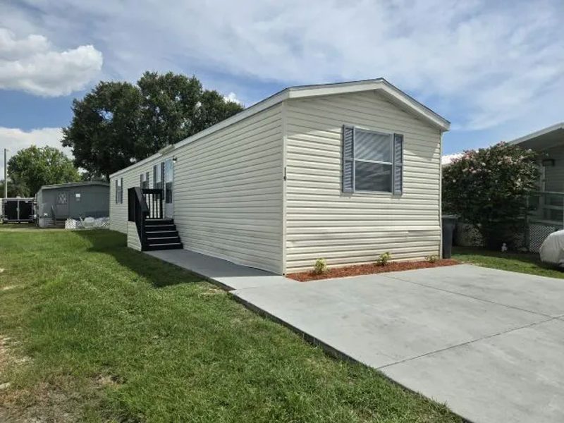 Single storey house with a lawn, Tampa, Florida